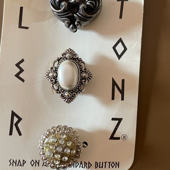 BUTTON COVERS - Picture 3 of 3